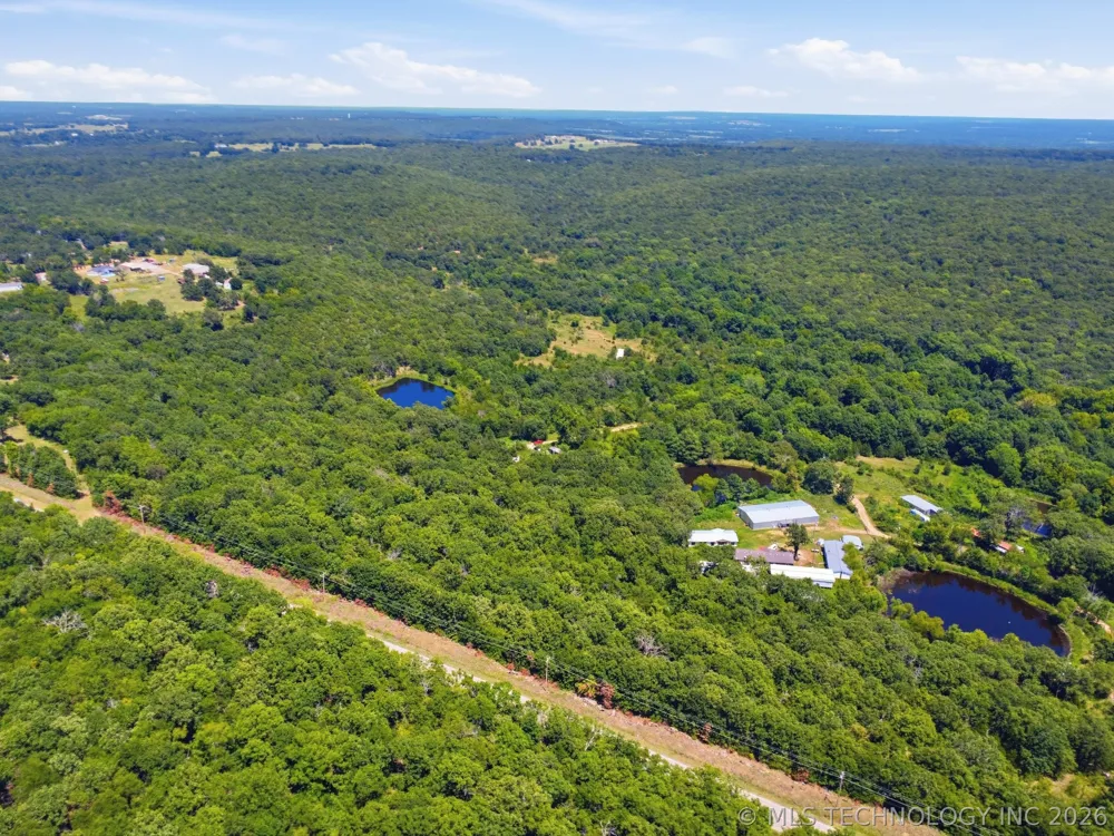 124 Highway Weleetka, OK 74880