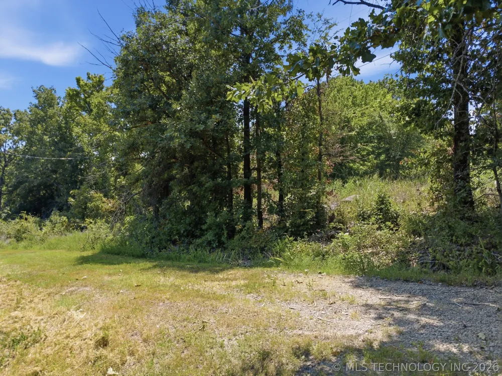 124 Highway Weleetka, OK 74880
