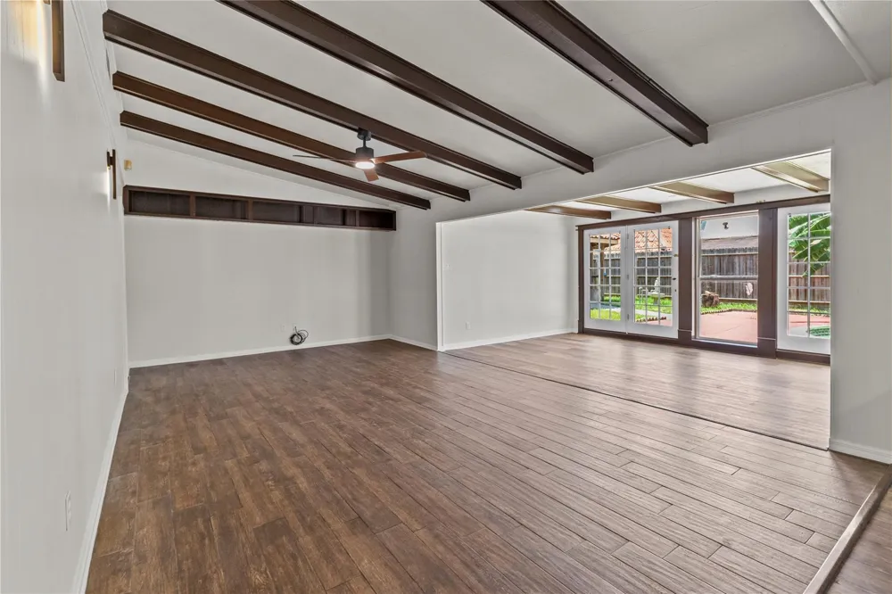 2304 Harper Drive Pasadena, TX 77502