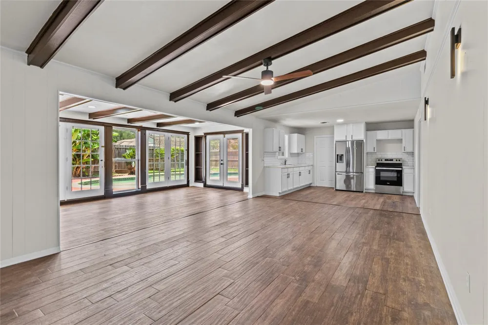2304 Harper Drive Pasadena, TX 77502