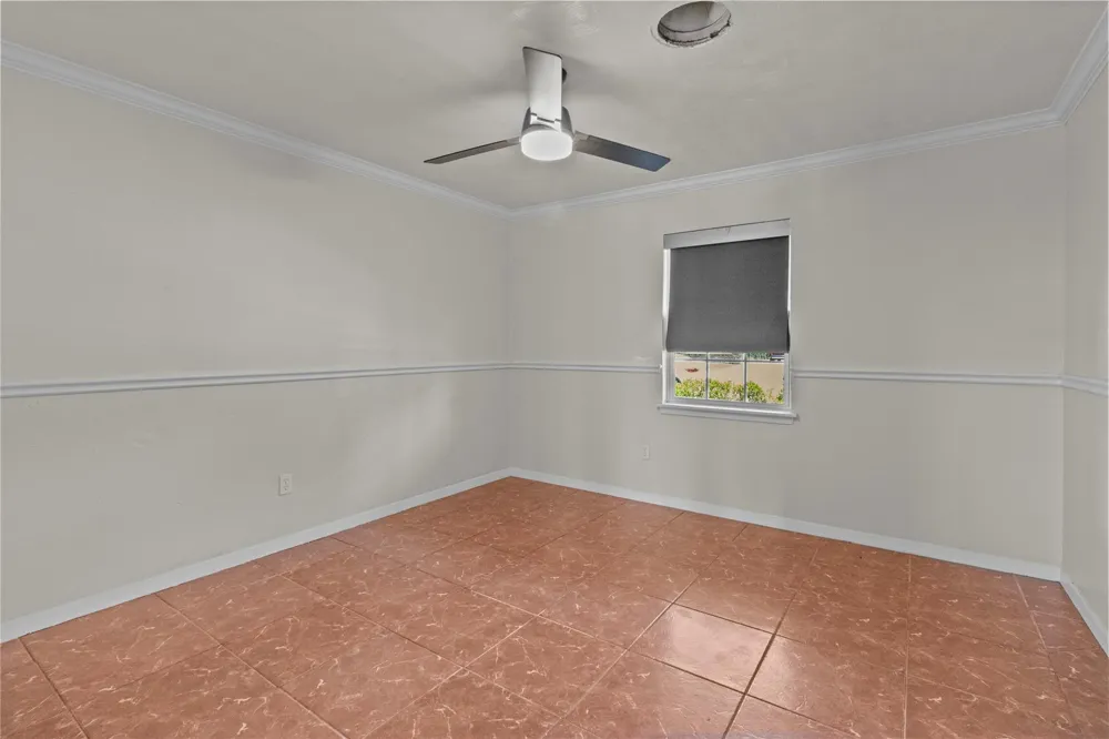 2304 Harper Drive Pasadena, TX 77502