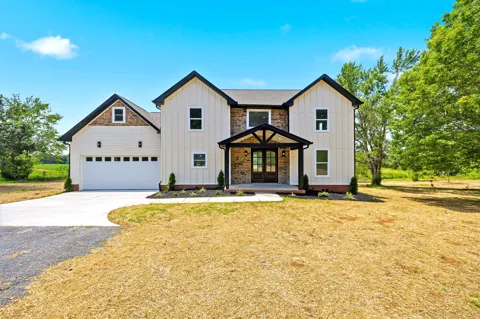 3305 Dobbins Pike