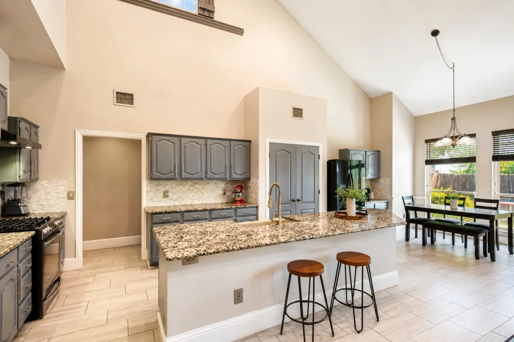 1720 Endicott Drive Plano, TX 75025