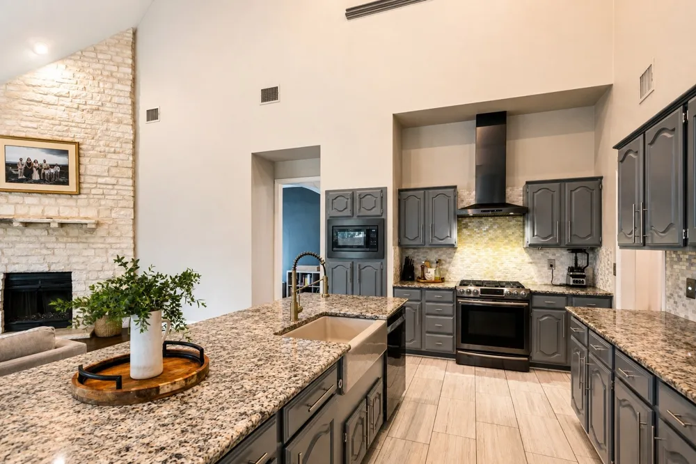 1720 Endicott Drive Plano, TX 75025