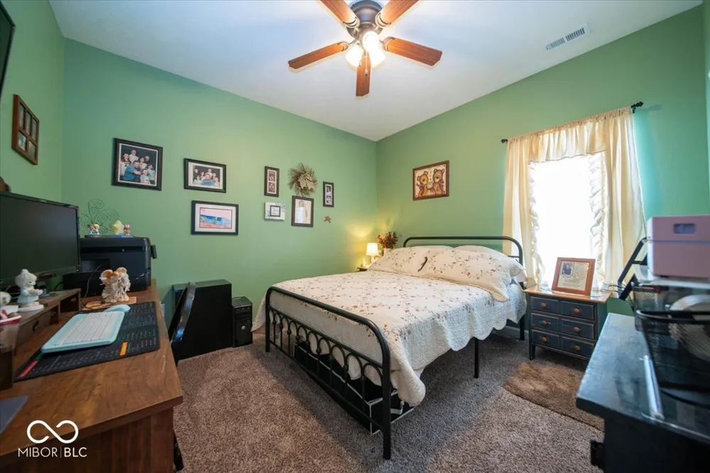 129 Larimar Way Whiteland, IN 46184