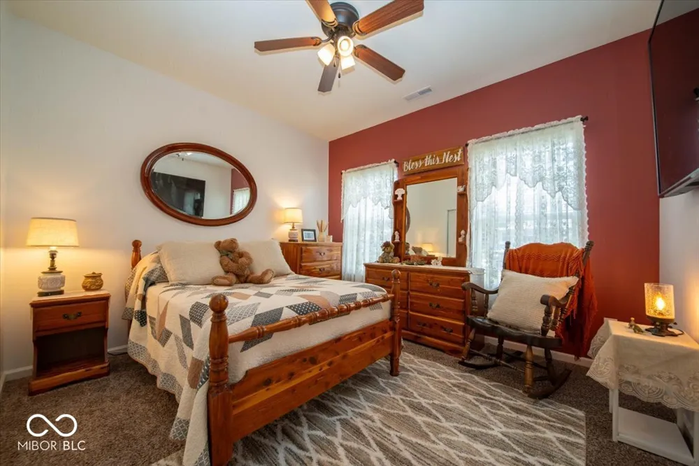 129 Larimar Way Whiteland, IN 46184