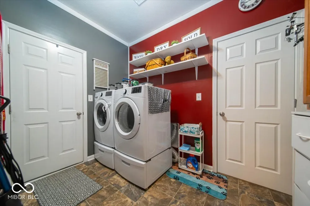 129 Larimar Way Whiteland, IN 46184