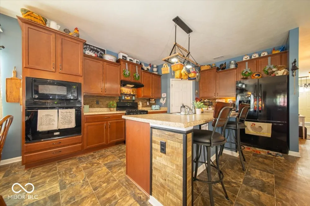 129 Larimar Way Whiteland, IN 46184