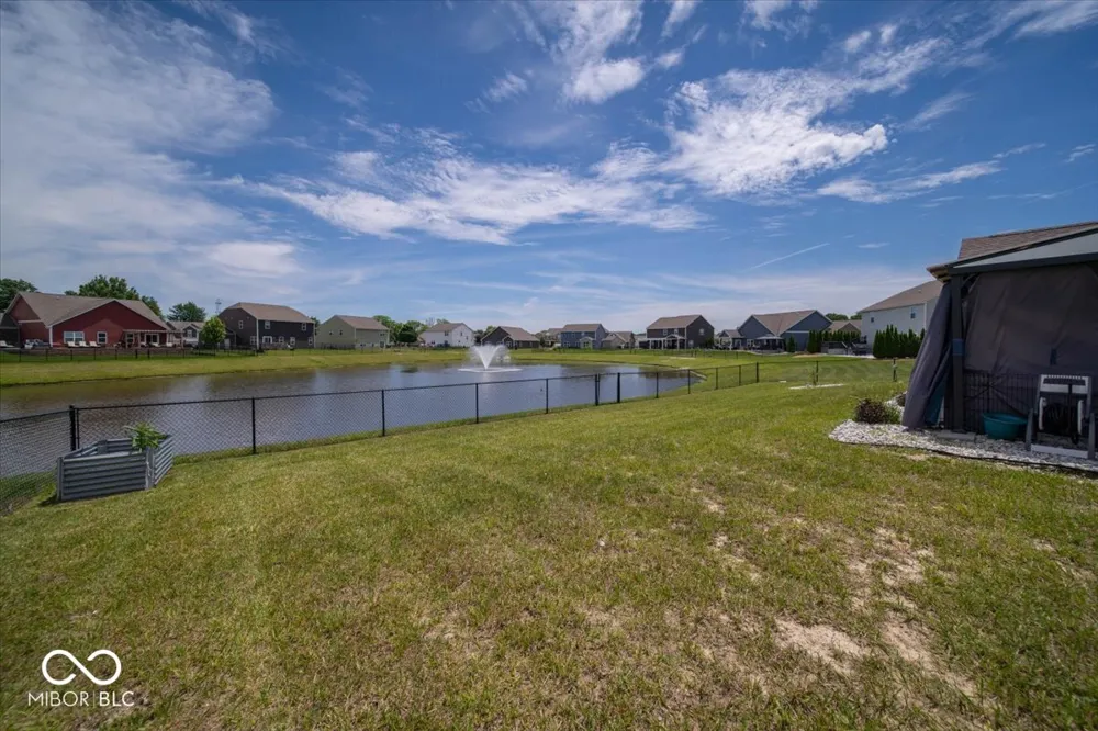 129 Larimar Way Whiteland, IN 46184