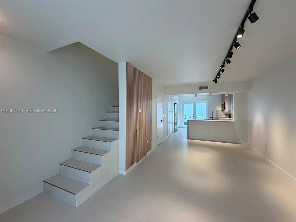 1220 Euclid Ave #2 Miami Beach, FL 33139
