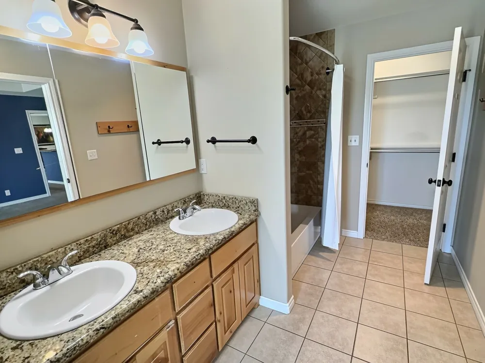 313 E River Oaks Road Early, TX 76802