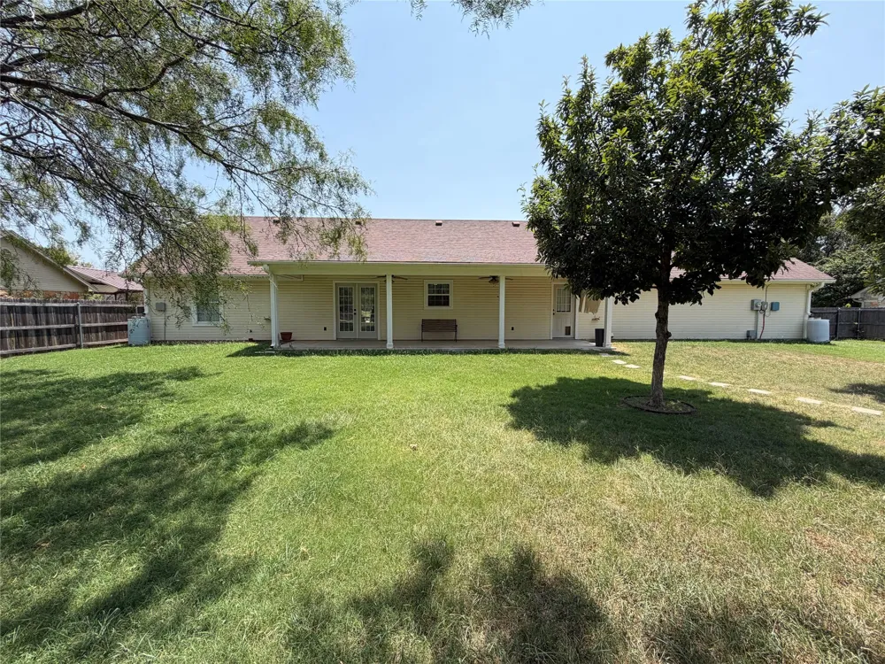 313 E River Oaks Road Early, TX 76802