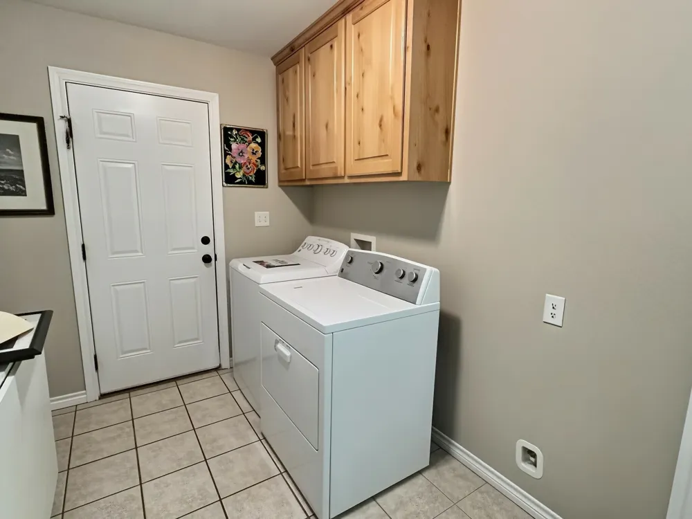 313 E River Oaks Road Early, TX 76802