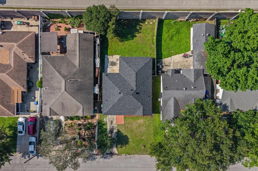 605 Kelley Street Houston, TX 77009