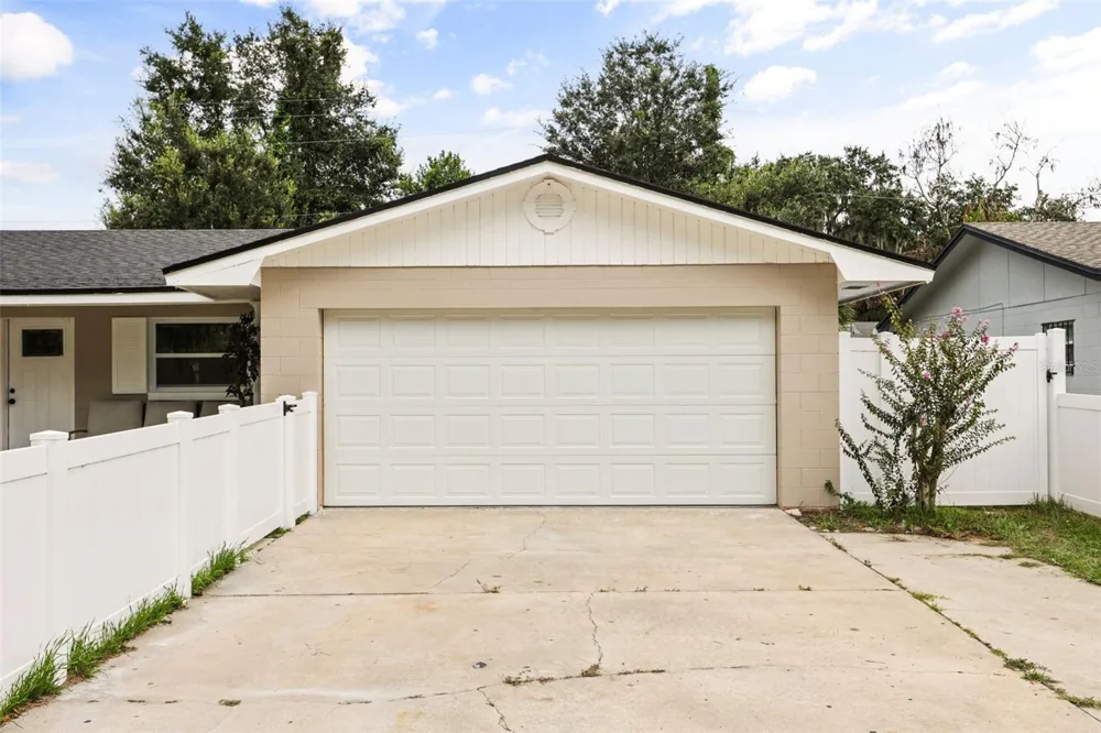 2629 TELSTAR AVENUE Orlando, FL 32805
