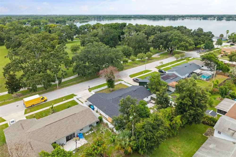 2629 TELSTAR AVENUE Orlando, FL 32805
