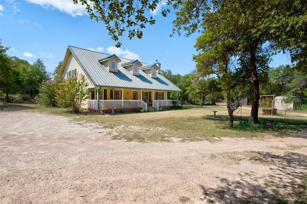 9684 FM3326 Hawley, TX 79525