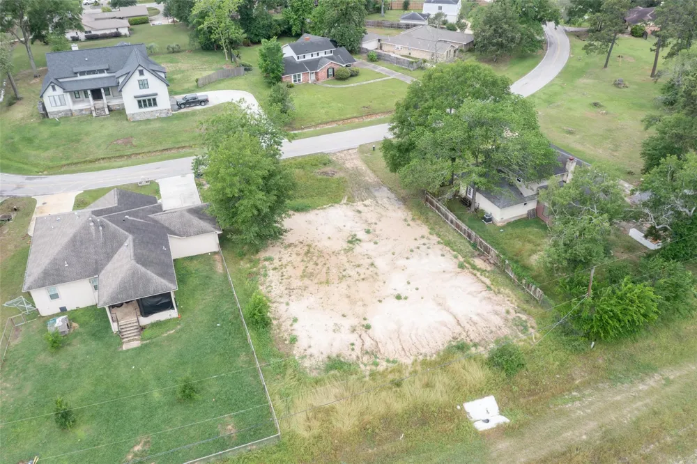 626 Ames Street Spring, TX 77373