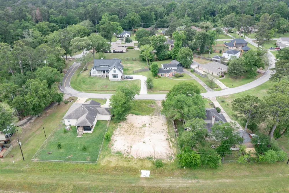 626 Ames Street Spring, TX 77373