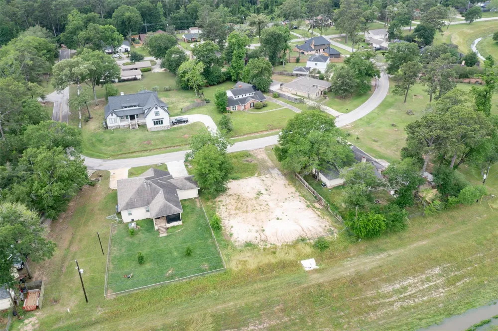 626 Ames Street Spring, TX 77373