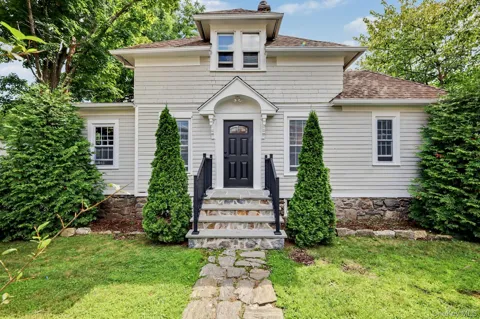 480 King Street