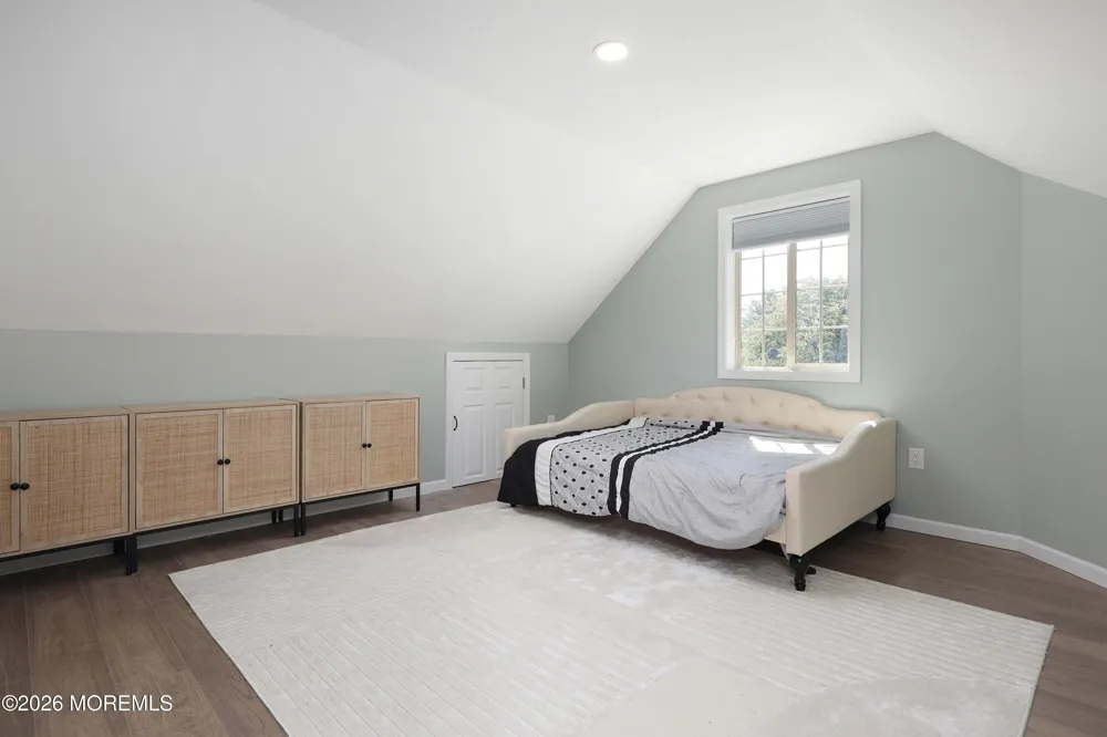 9 Sarah Court Matawan, NJ 07747