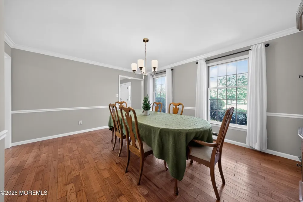 8 Sweetbriar Court Mullica Hill, NJ 08062