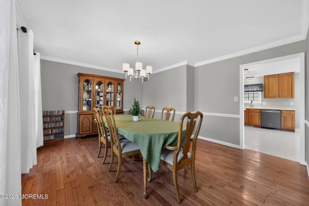 8 Sweetbriar Court Mullica Hill, NJ 08062