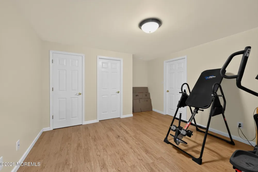 8 Sweetbriar Court Mullica Hill, NJ 08062
