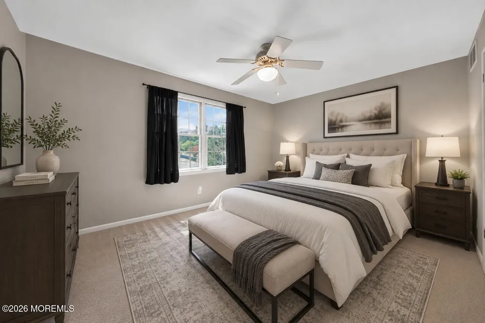 8 Sweetbriar Court Mullica Hill, NJ 08062