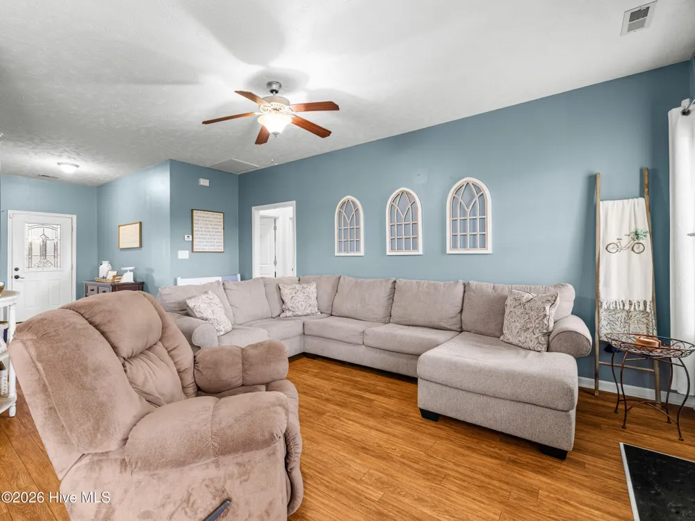210 Classy Court Richlands, NC 28574