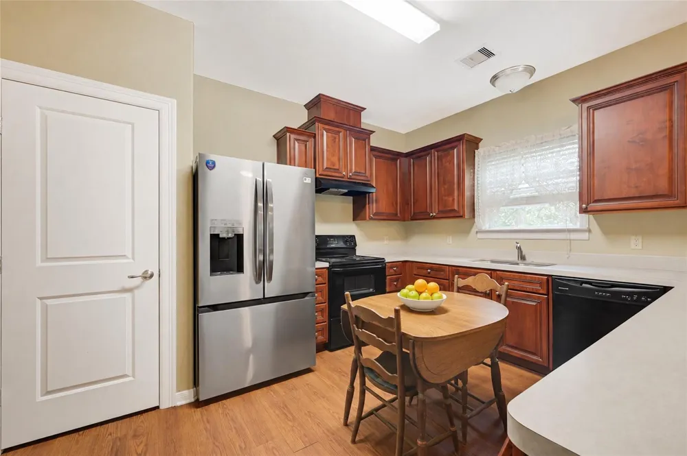 2329 Avenue D San Leon, TX 77539