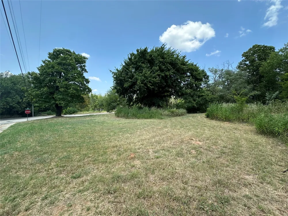 2800 Stockton Avenue Ada, OK 74820