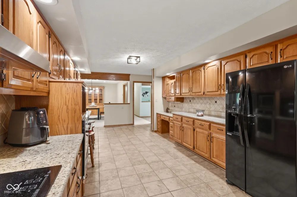 3650 W 450 Fairland, IN 46126