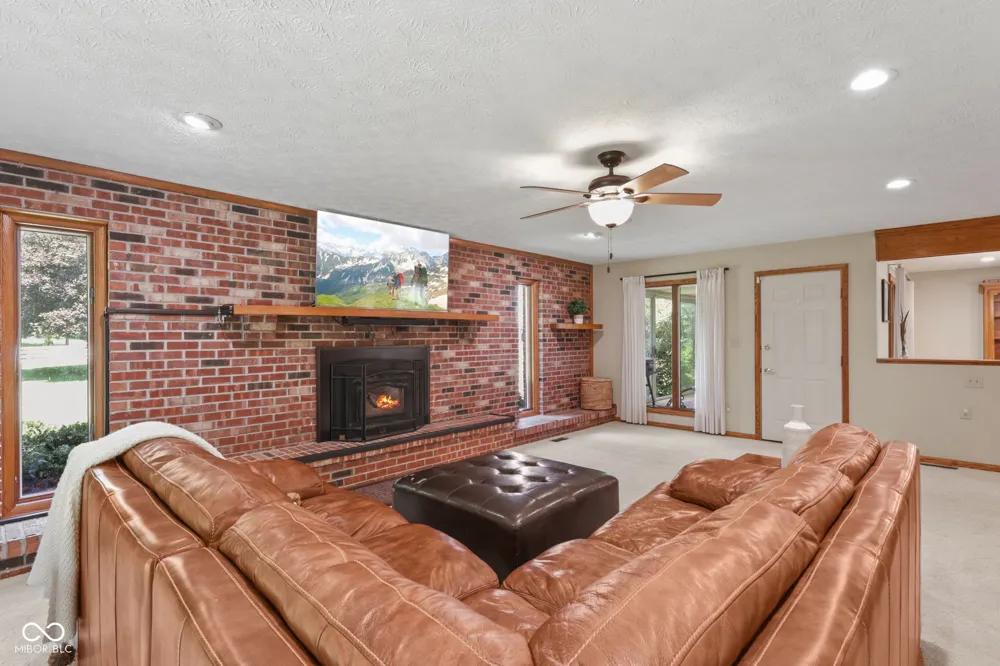 3650 W 450 Fairland, IN 46126