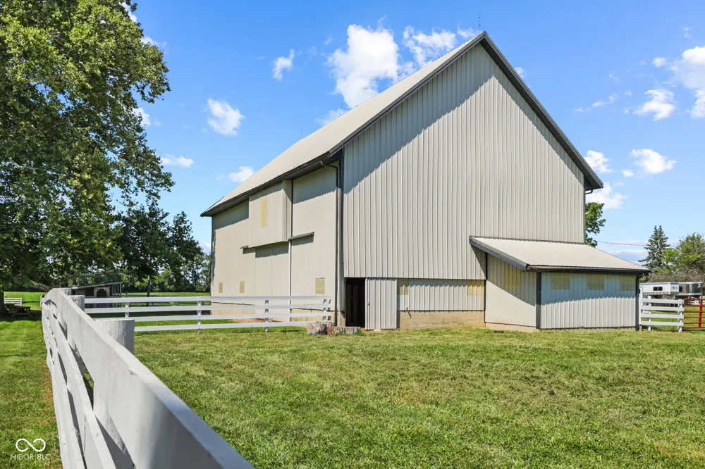 3650 W 450 Fairland, IN 46126