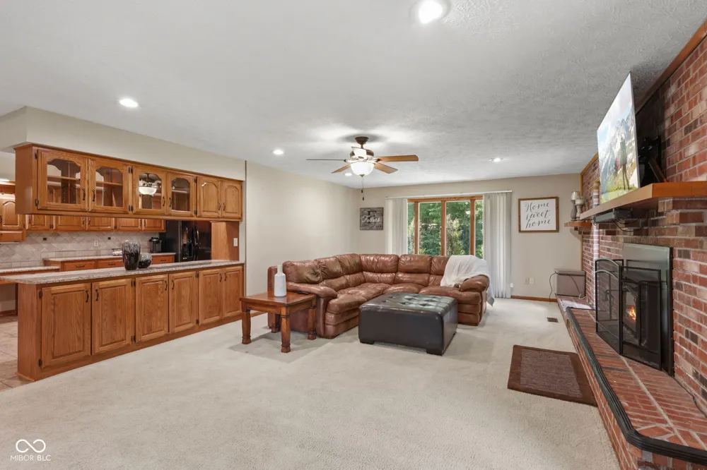 3650 W 450 Fairland, IN 46126
