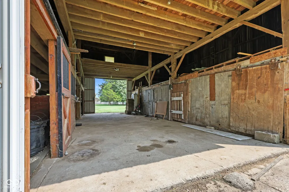 3650 W 450 Fairland, IN 46126