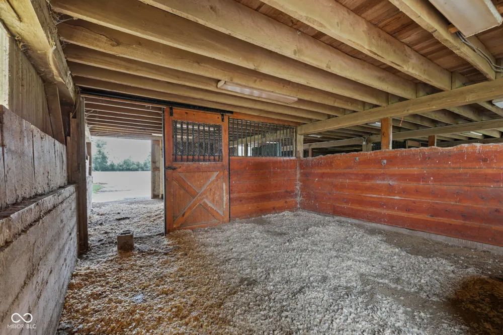 3650 W 450 Fairland, IN 46126
