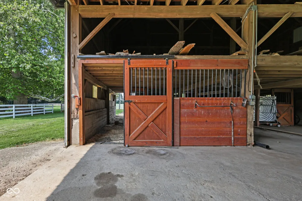 3650 W 450 Fairland, IN 46126