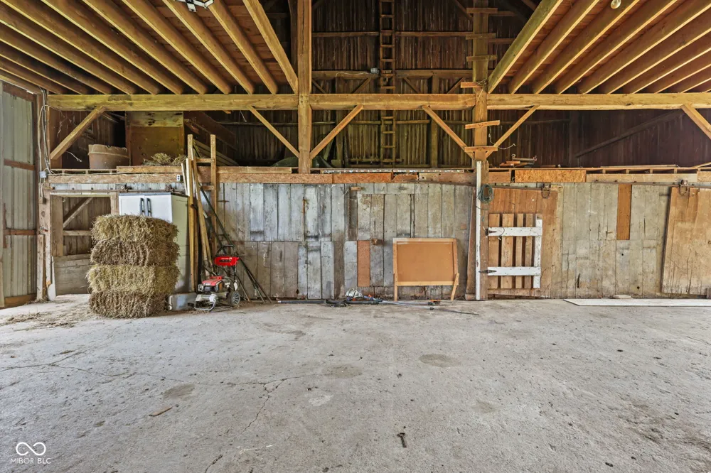 3650 W 450 Fairland, IN 46126