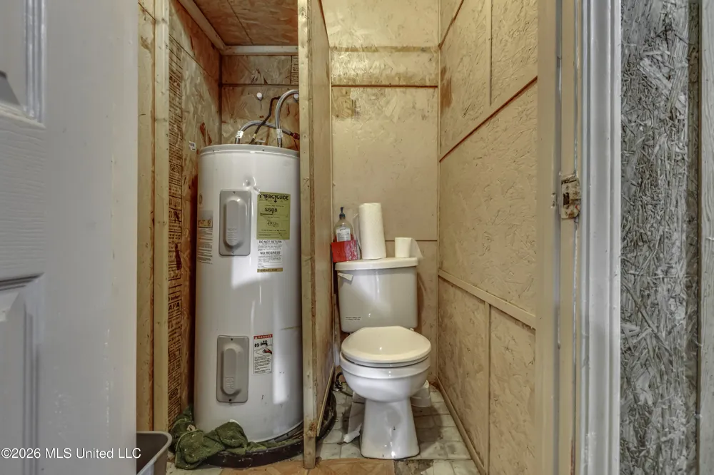 253 W Petros Road Pearl, MS 39208