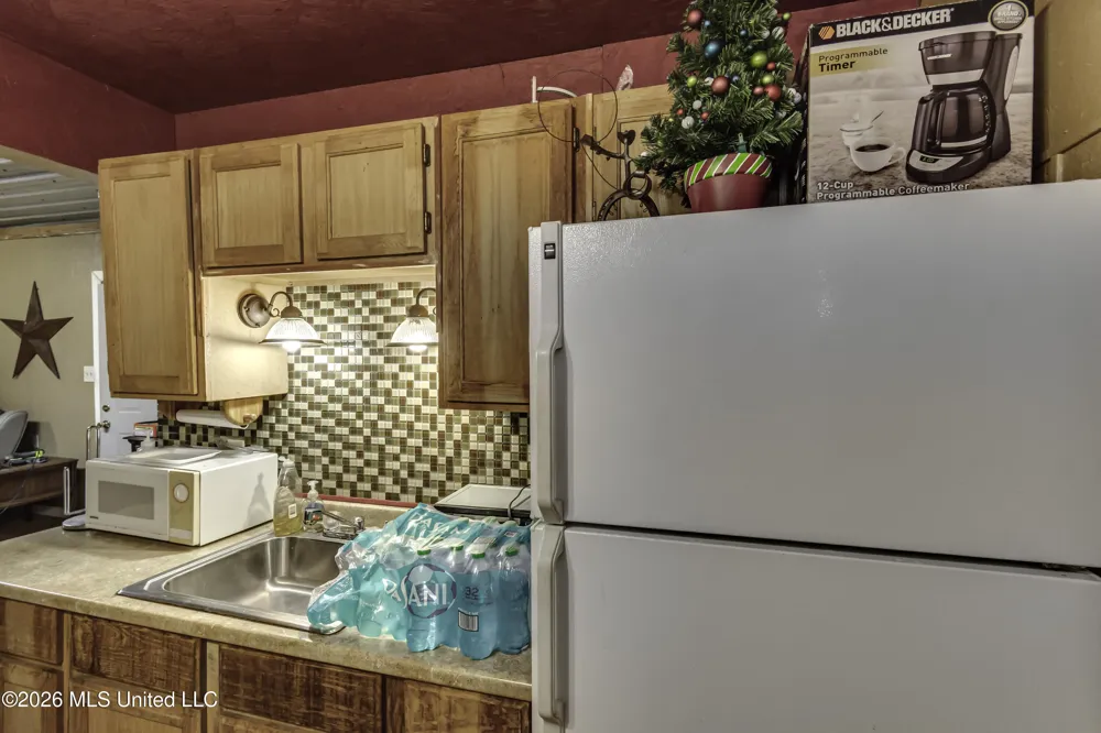 253 W Petros Road Pearl, MS 39208