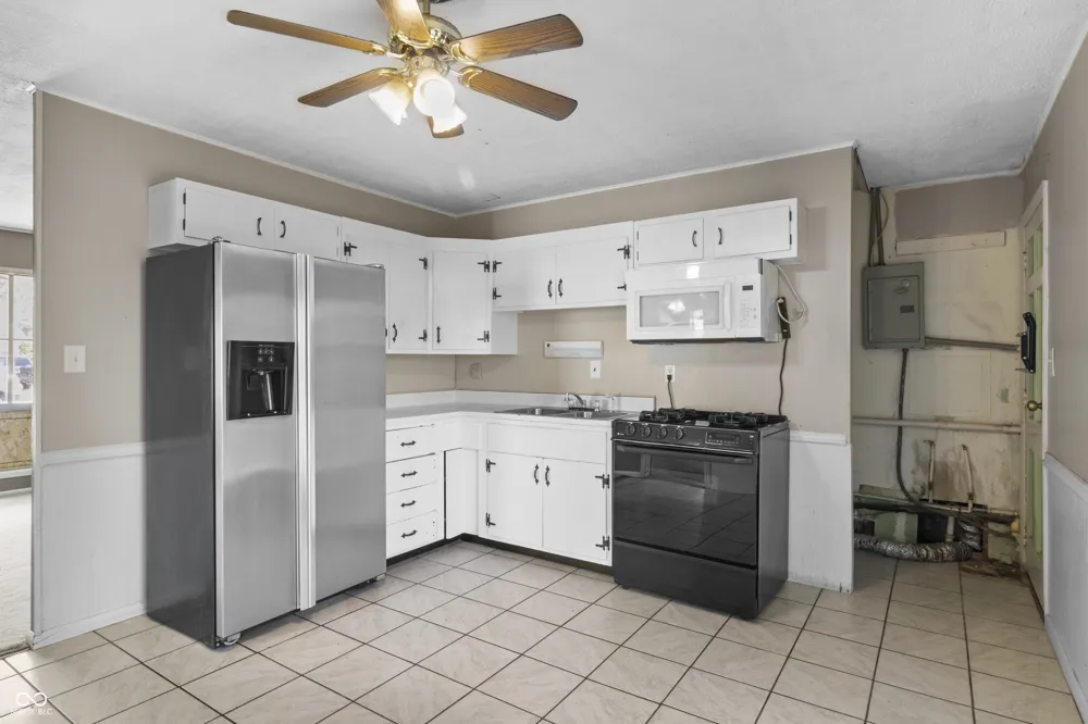 1572 Roberts Road Franklin, IN 46131
