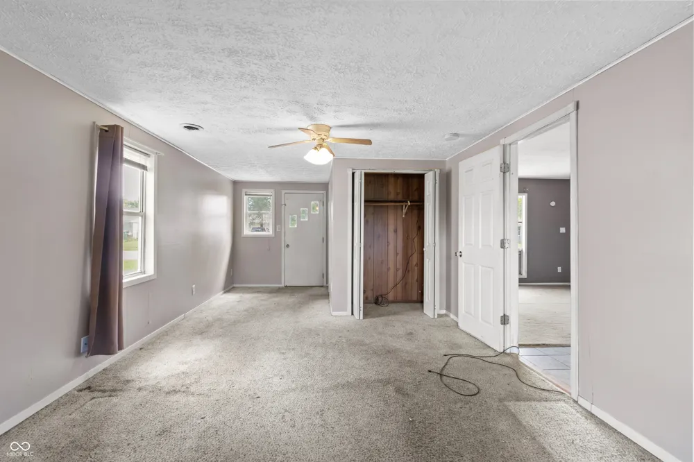 1572 Roberts Road Franklin, IN 46131
