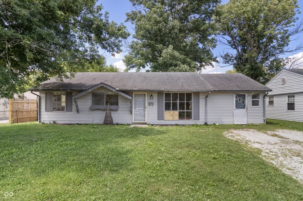 1572 Roberts Road Franklin, IN 46131