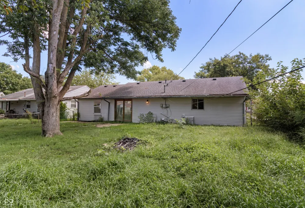 1572 Roberts Road Franklin, IN 46131