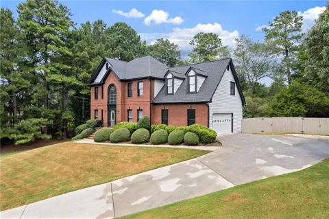 2310 Pine Haven Court
