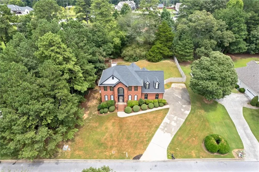 2310 Pine Haven Court Grayson, GA 30017