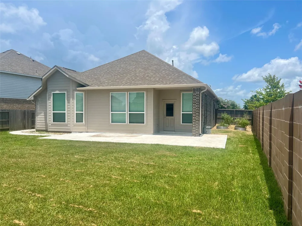 13201 Anchor Isle Court Texas City, TX 77568
